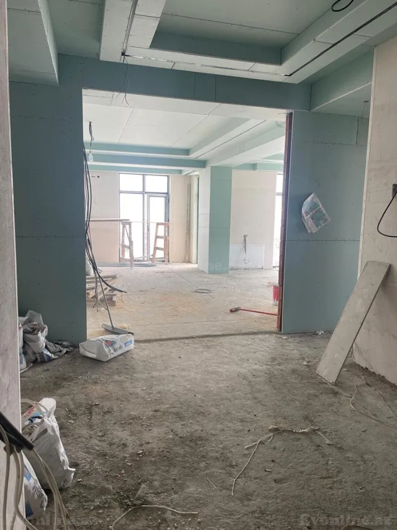 Satılır 5 otaqlı Mənzil Yeni tikili 322 m² Yasamal - şəkil 2