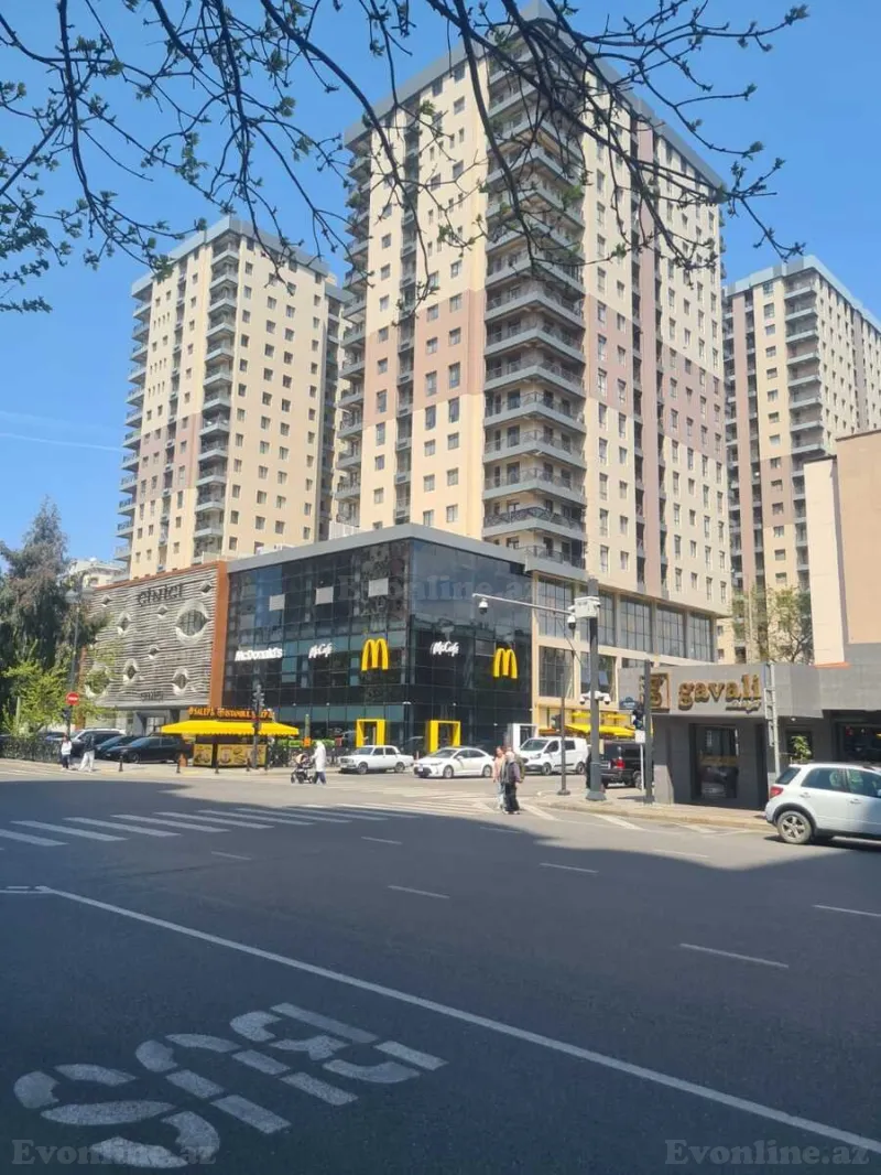 2 otaqlı Mənzil 87 m² Gənclik m. Satılır