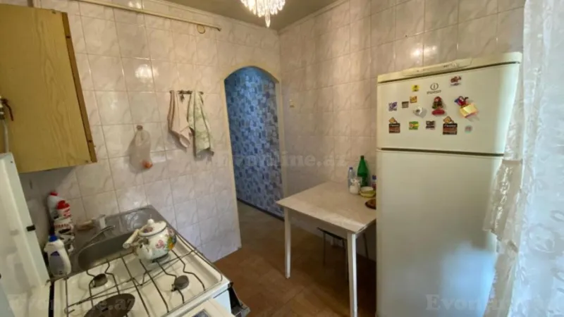 Satılır 2 otaqlı Mənzil Köhnə tikili 60 m² Nəsimi r. - şəkil 12
