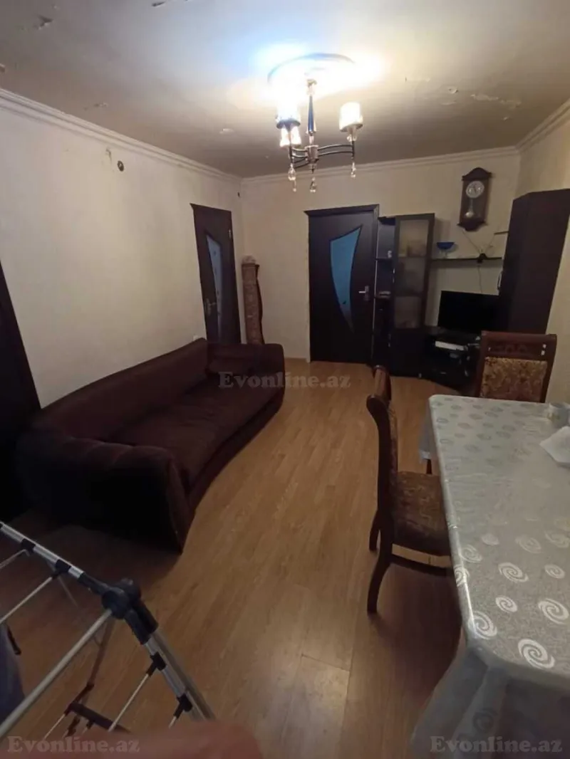 3 otaqlı Mənzil 75 m² Elmlər Akademiyası m. Kirayə verilir