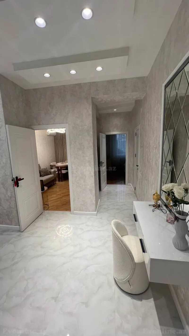 Kirayə verilir 2 otaqlı Mənzil Yeni tikili 55 m² İnşaatçılar m. - şəkil 4