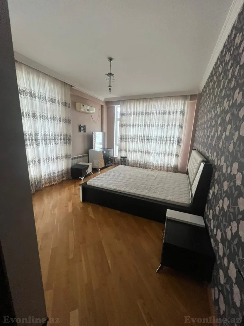 Kirayə verilir 3 otaqlı Mənzil Yeni tikili 140 m² 8 Noyabr m. - şəkil 9
