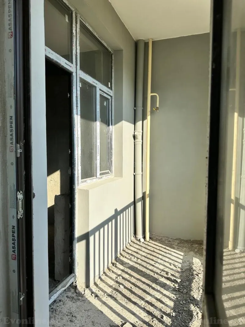 Satılır 2 otaqlı Mənzil Yeni tikili 83.7 m² 28 May m. - şəkil 3