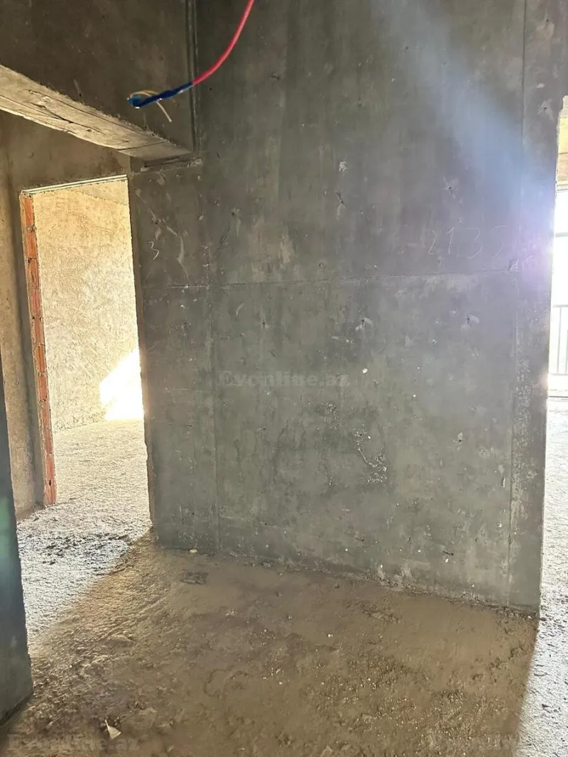 Satılır 2 otaqlı Mənzil Yeni tikili 83.7 m² 28 May m. - şəkil 8