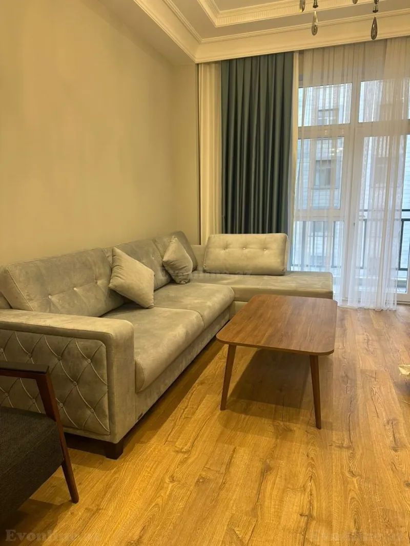 Kirayə verilir 3 otaqlı Mənzil Yeni tikili 140 m² Xətai r. - şəkil 3