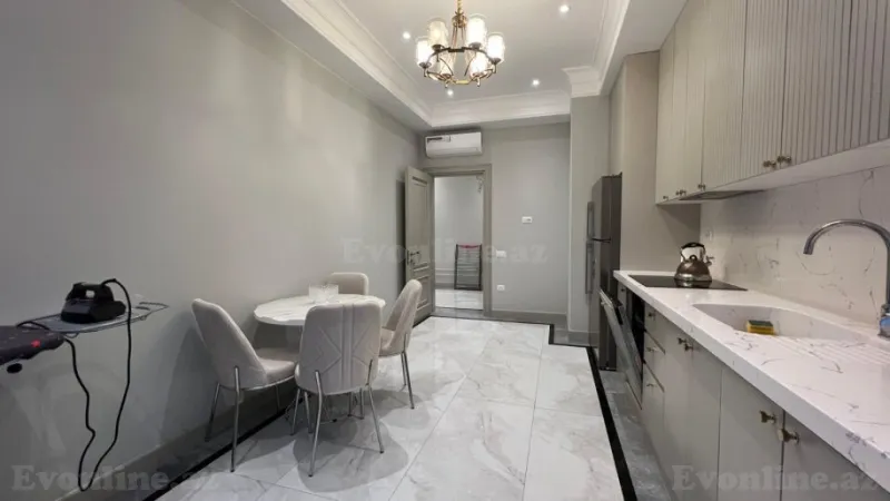 Kirayə verilir 3 otaqlı Mənzil Yeni tikili 140 m² Xətai r. - şəkil 13