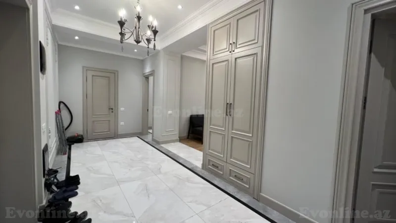 Kirayə verilir 3 otaqlı Mənzil Yeni tikili 140 m² Xətai r. - şəkil 16