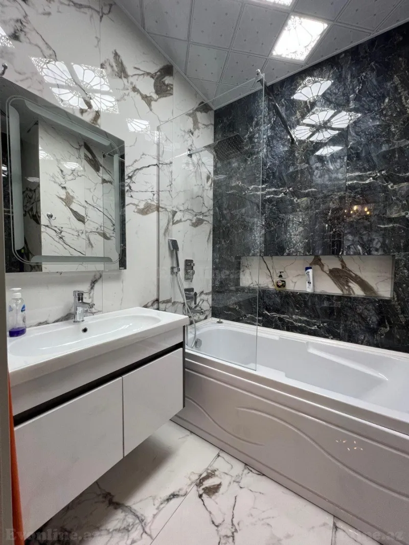 Kirayə verilir 3 otaqlı Mənzil Yeni tikili 140 m² Xətai r. - şəkil 20