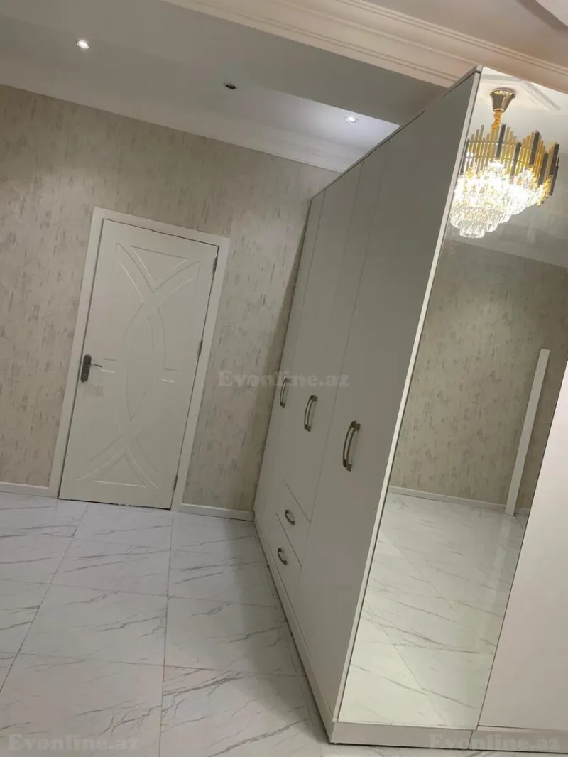 Kirayə verilir 4 otaqlı Mənzil Yeni tikili 170 m² Xətai m. - şəkil 13