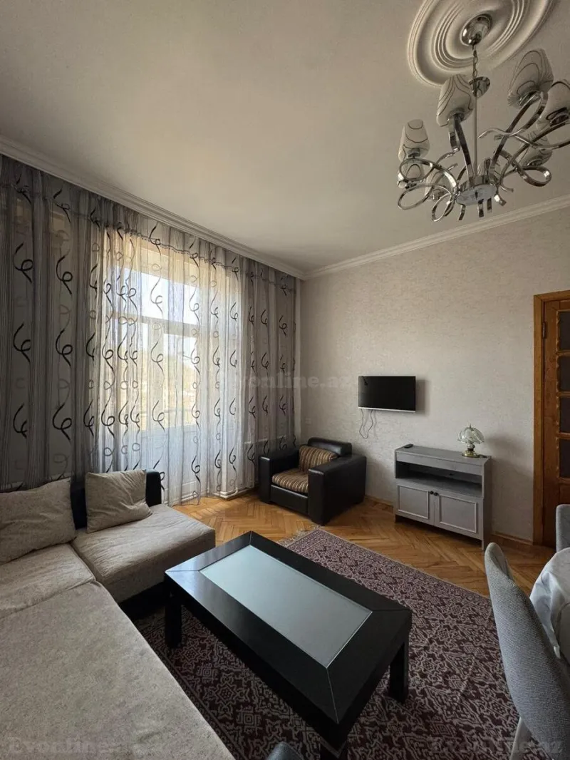 Satılır 3 otaqlı Mənzil Köhnə tikili 75 m² Bayıl - şəkil 3
