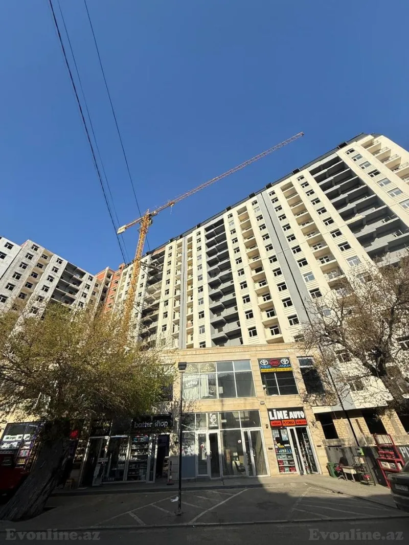 2 otaqlı Mənzil 108.4 m² 28 May m. Satılır