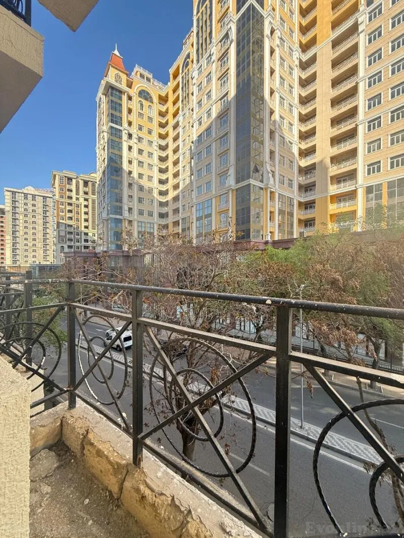 Satılır 2 otaqlı Mənzil Yeni tikili 108.4 m² 28 May m. - şəkil 14
