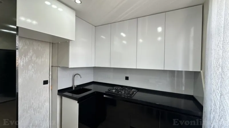 Satılır 2 otaqlı Mənzil Köhnə tikili 65 m² Əhmədli - şəkil 9
