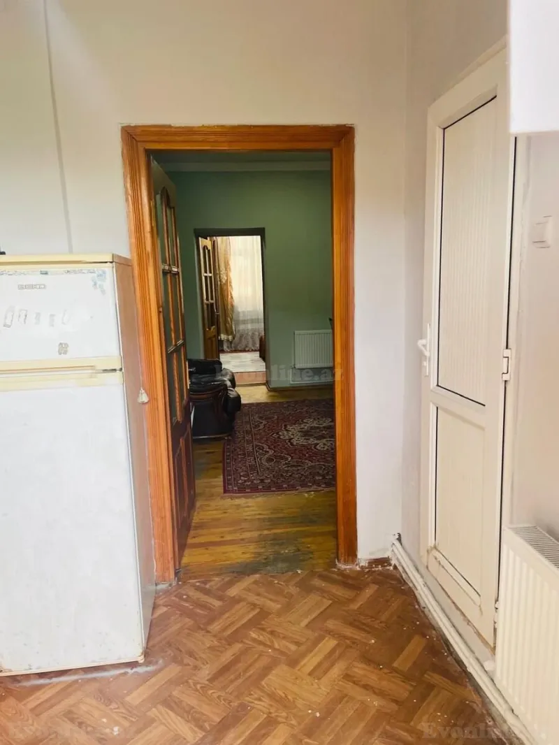 Kirayə verilir 2 otaqlı Mənzil Köhnə tikili 45 m² 28 May m. - şəkil 4