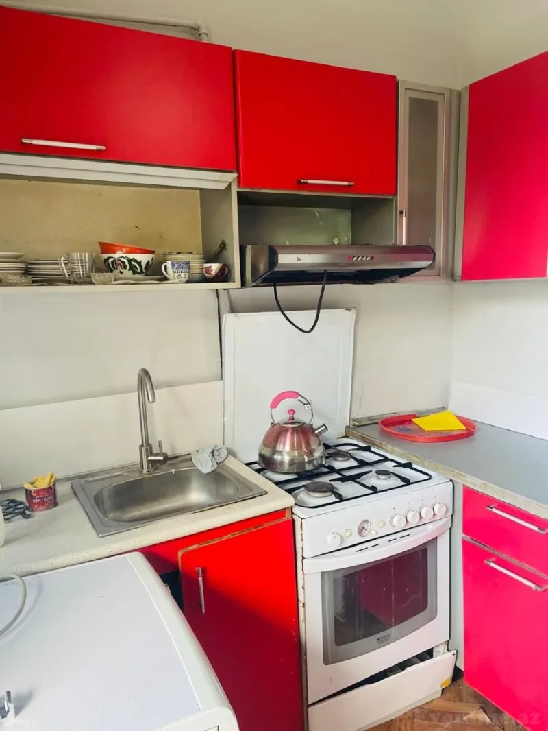 Kirayə verilir 2 otaqlı Mənzil Köhnə tikili 45 m² 28 May m. - şəkil 5