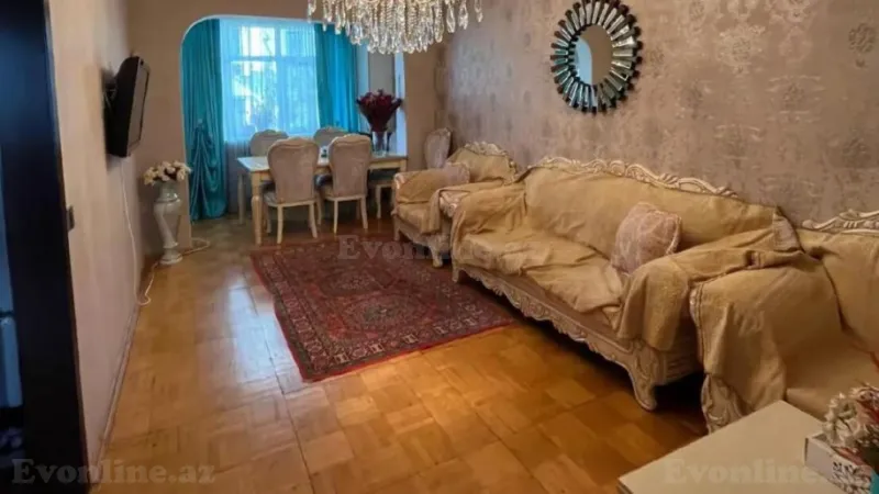 Kirayə verilir 3 otaqlı Mənzil Köhnə tikili 101 m² Memar Əcəmi m. - şəkil 2