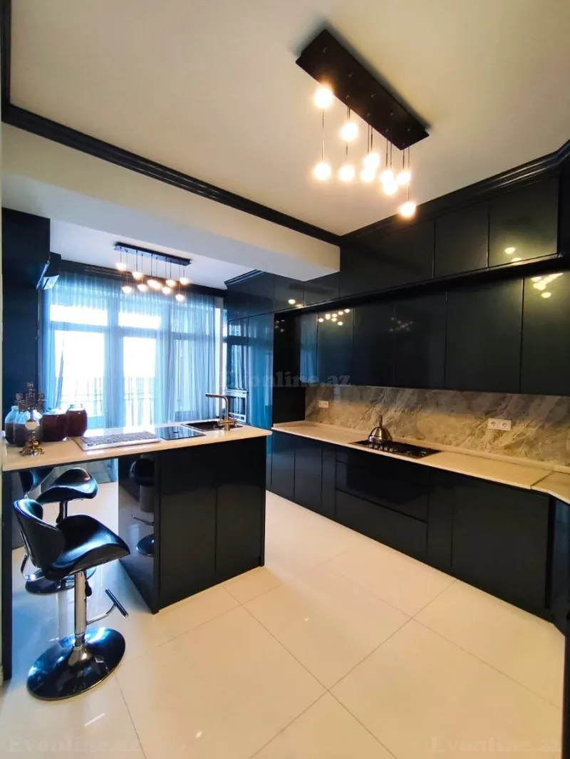 Kirayə verilir 5 otaqlı Mənzil Yeni tikili 200 m² Böyükşor - şəkil 7