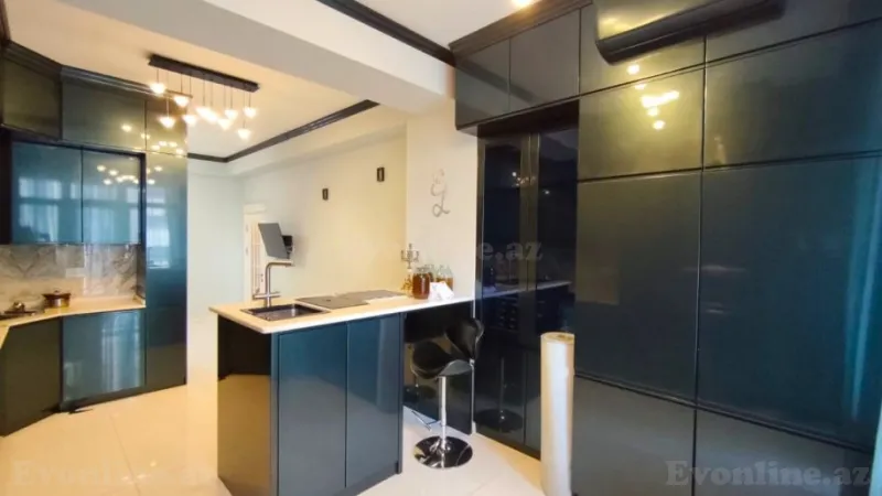 Kirayə verilir 5 otaqlı Mənzil Yeni tikili 200 m² Böyükşor - şəkil 10