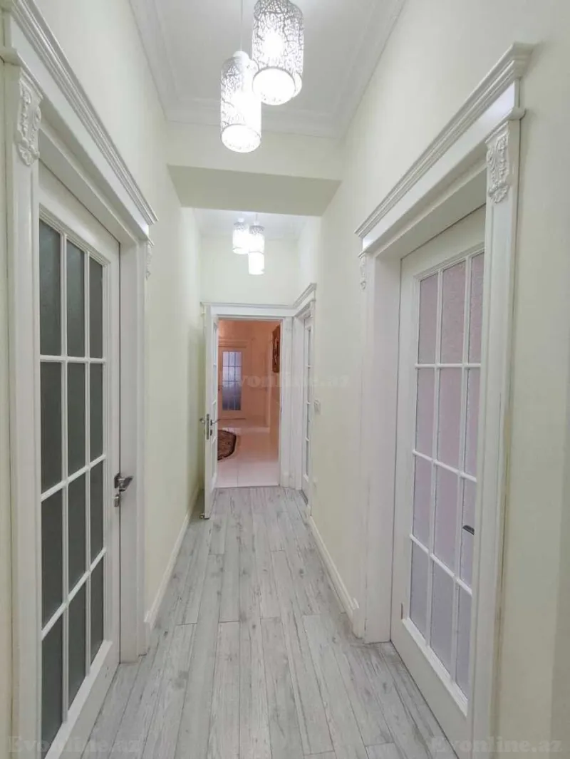 Kirayə verilir 5 otaqlı Mənzil Yeni tikili 200 m² Böyükşor - şəkil 23