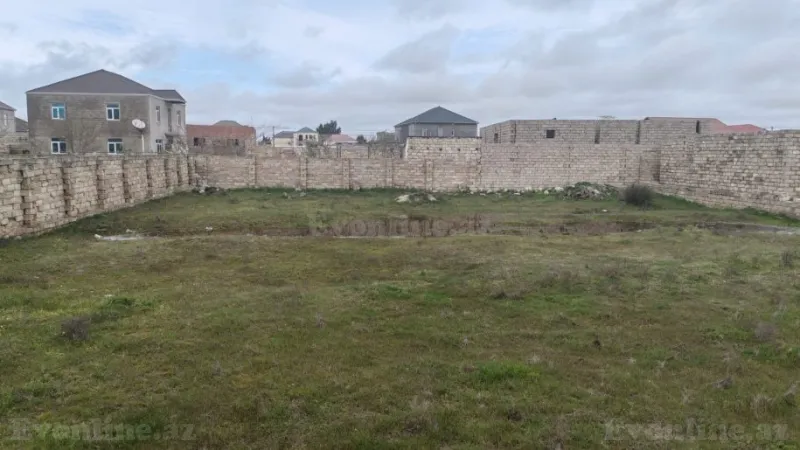 Torpaq Şüvəlan Satılır
