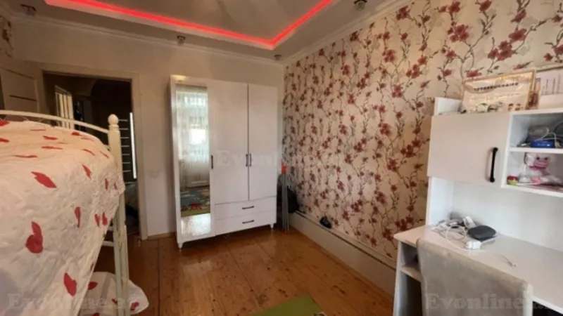 Satılır 3 otaqlı Mənzil Köhnə tikili 65 m² Suraxanı r. - şəkil 5