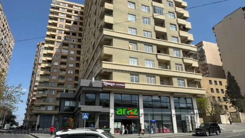 Satılır 3 otaqlı Mənzil Yeni tikili 134 m² Elmlər Akademiyası m.