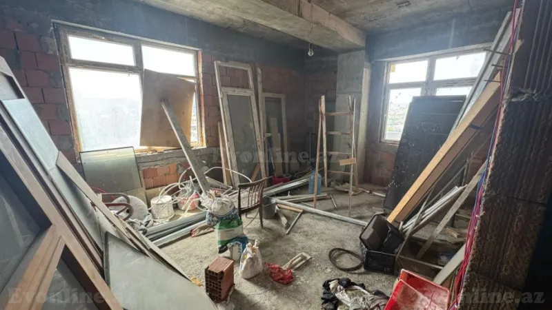 Satılır 3 otaqlı Mənzil Yeni tikili 134 m² Elmlər Akademiyası m. - şəkil 4