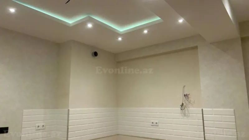 Satılır 3 otaqlı Mənzil Yeni tikili 117 m² Səbail r. - şəkil 8