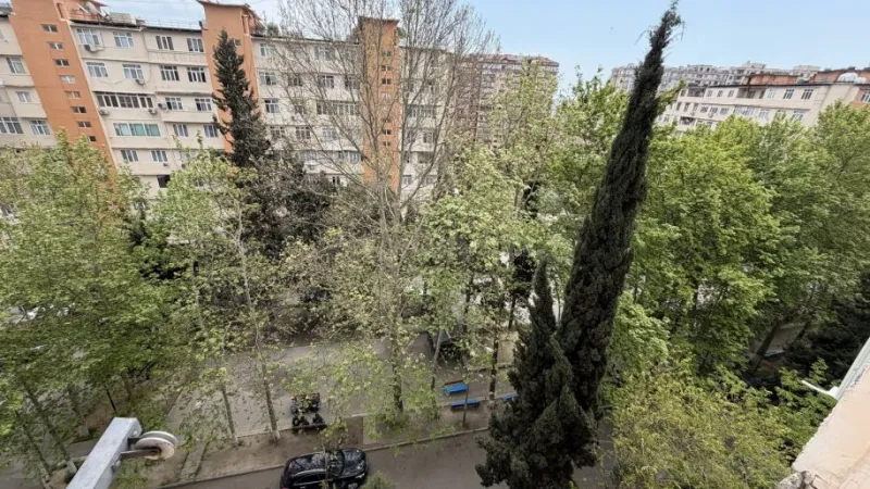 Satılır 2 otaqlı Mənzil Köhnə tikili 65 m² 9-cu mikrorayon - şəkil 5