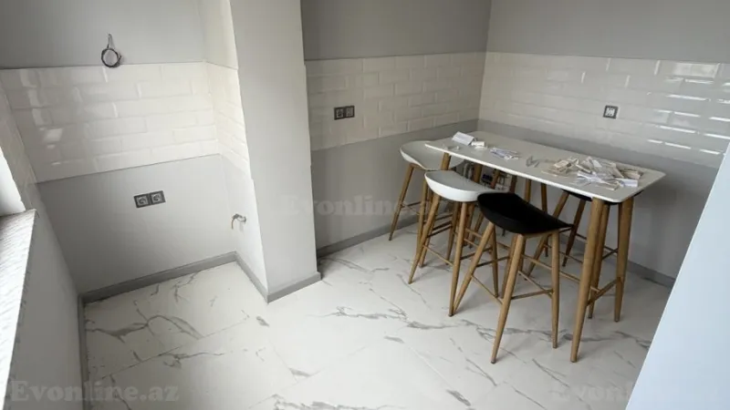 Satılır 2 otaqlı Mənzil Köhnə tikili 65 m² 9-cu mikrorayon - şəkil 10