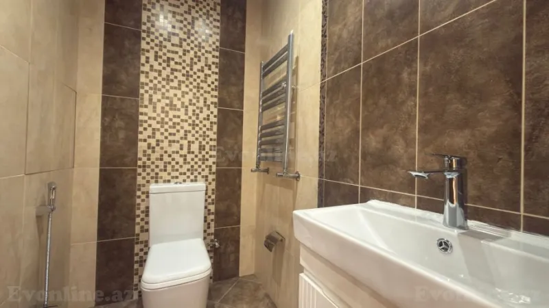 Satılır 3 otaqlı Mənzil Yeni tikili 136 m² Neftçilər m. - şəkil 5