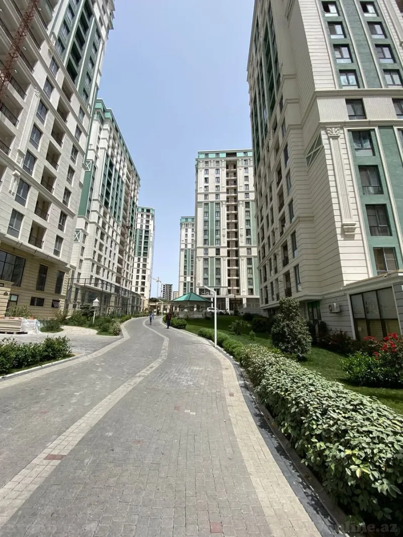 Kirayə verilir 3 otaqlı Mənzil Yeni tikili 120 m² Gənclik m. - şəkil 2