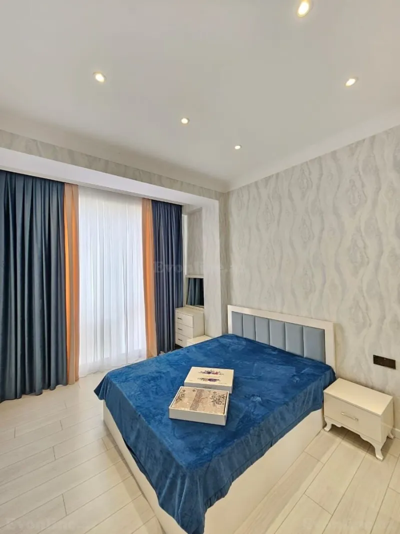 Kirayə verilir 3 otaqlı Mənzil Yeni tikili 120 m² Gənclik m. - şəkil 5