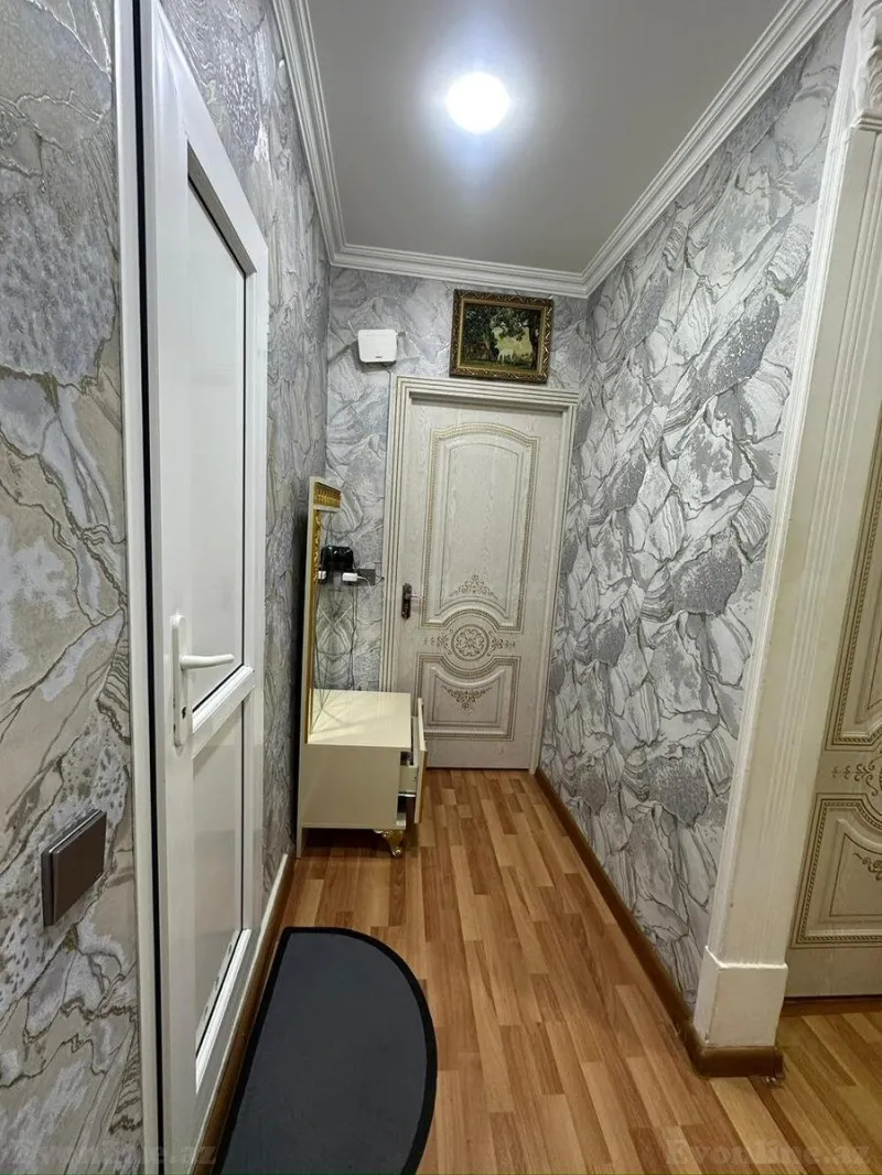 Satılır 3 otaqlı Mənzil Köhnə tikili 60 m² Sabunçu r. - şəkil 8