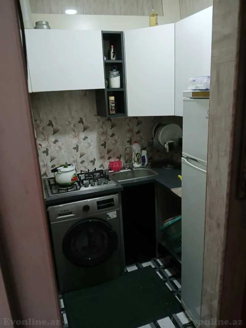 Kirayə verilir 1 otaqlı Mənzil Köhnə tikili 30 m² 4-cü mikrorayon - şəkil 4