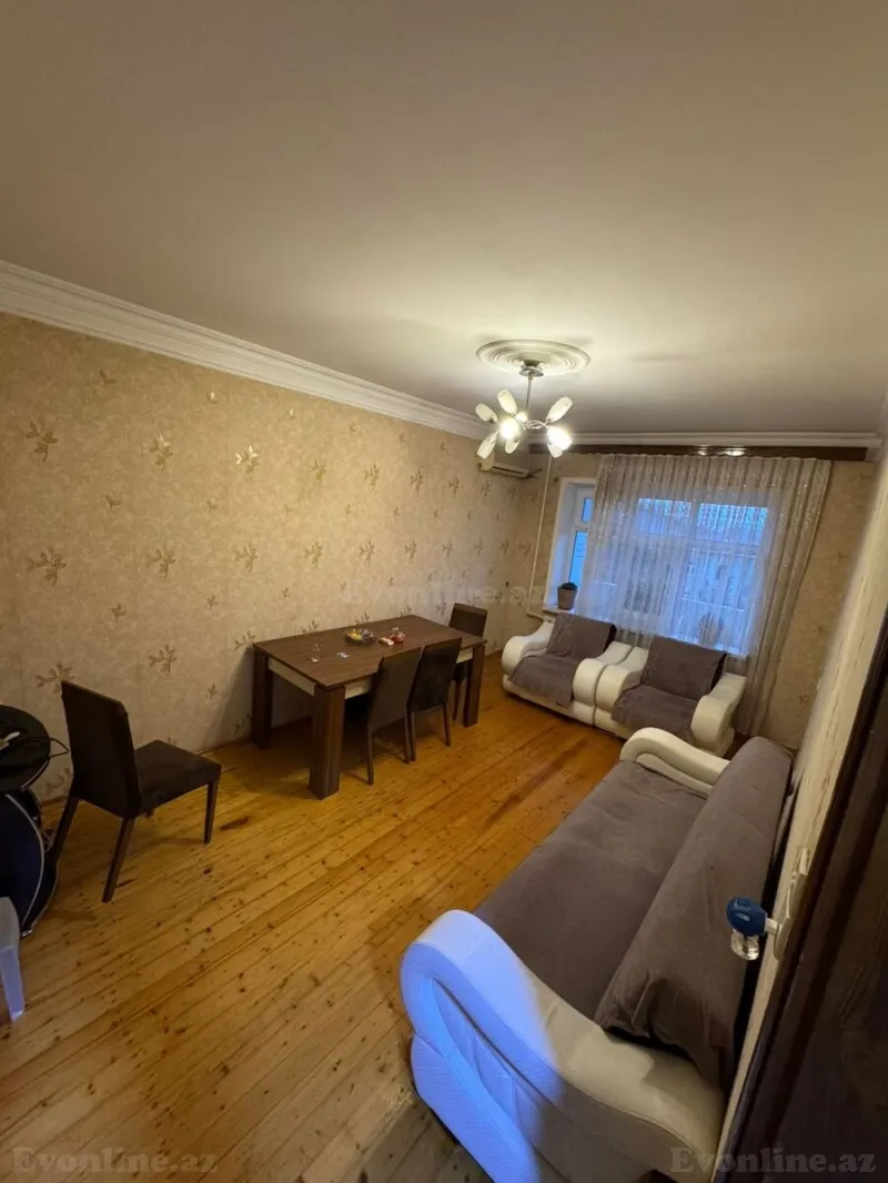 3 otaqlı Mənzil 70 m² Qaraçuxur Kirayə verilir