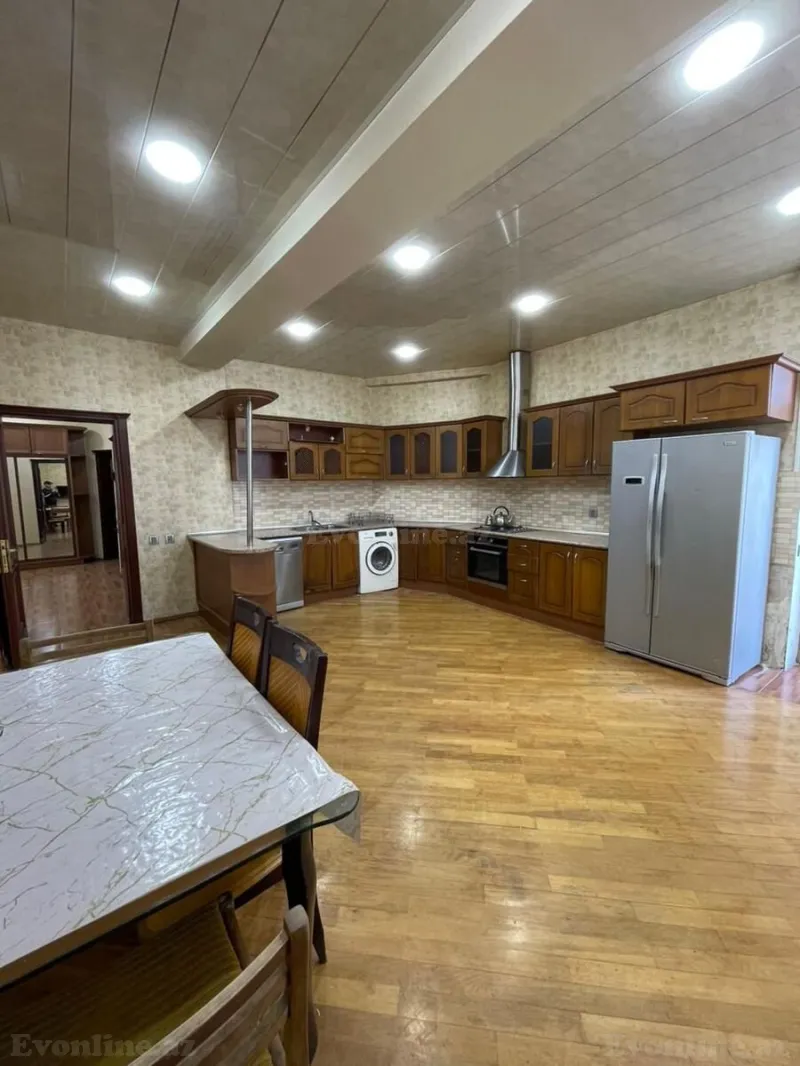Kirayə verilir Ofis 250 m² Nəsimi r. - şəkil 5