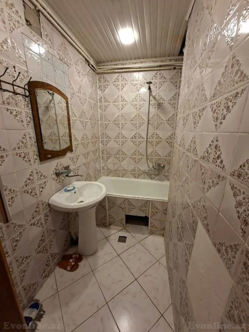 Kirayə verilir 2 otaqlı Mənzil Köhnə tikili 65 m² Memar Əcəmi m. - şəkil 6