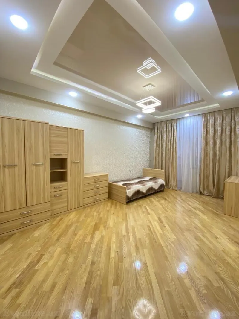 Kirayə verilir 3 otaqlı Mənzil Yeni tikili 156 m² Nizami r. - şəkil 11