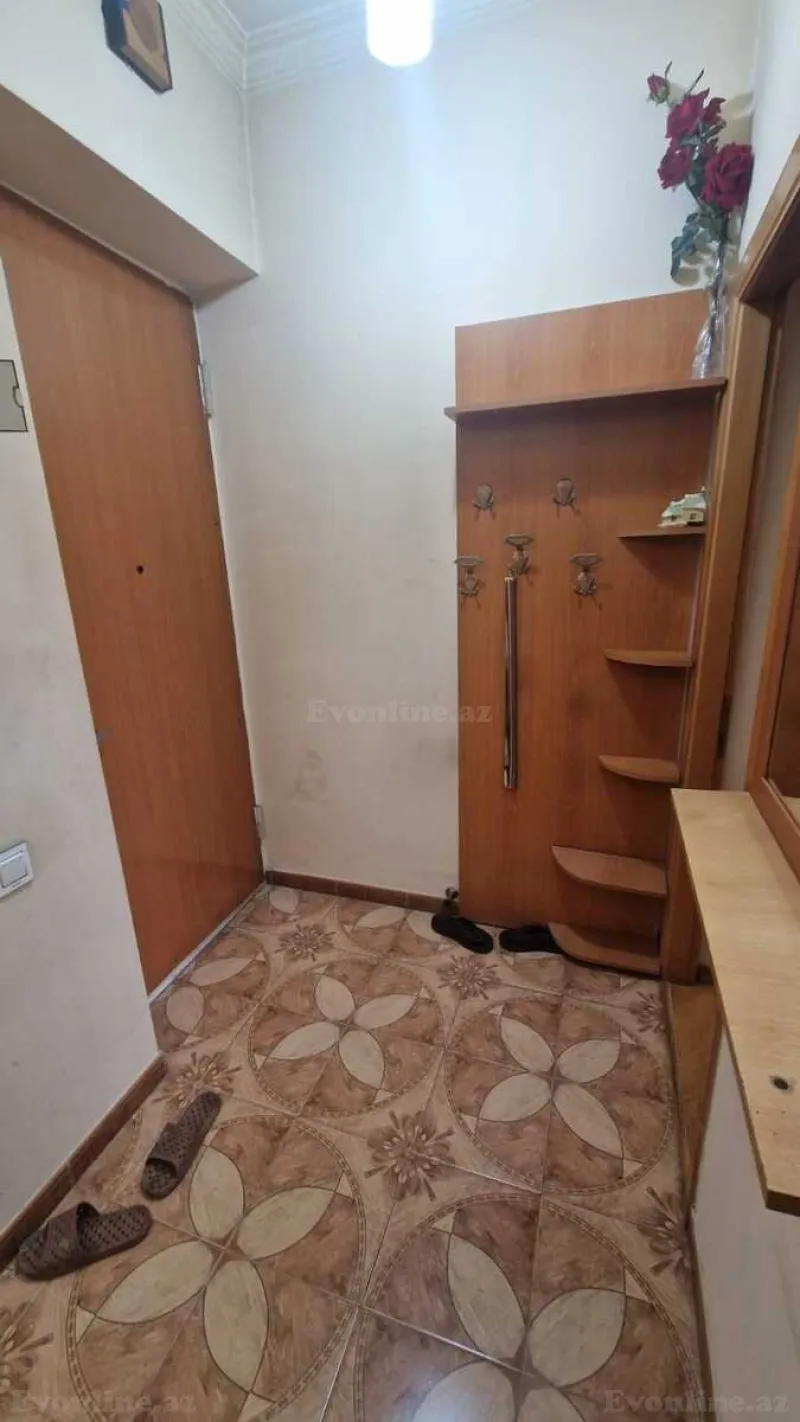 Satılır 2 otaqlı Mənzil Köhnə tikili 60 m² Nizami m. - şəkil 3