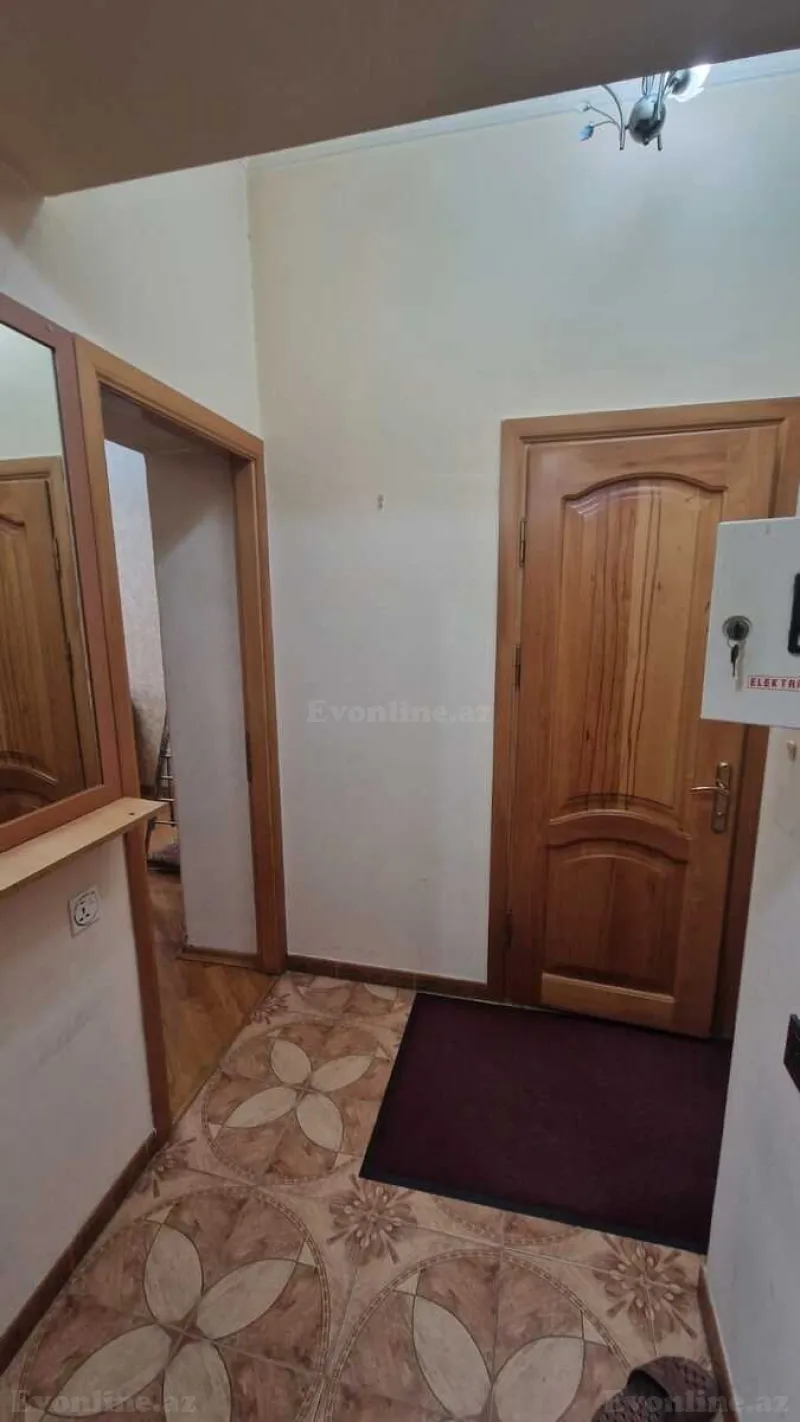 Satılır 2 otaqlı Mənzil Köhnə tikili 60 m² Nizami m. - şəkil 4
