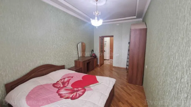 Satılır 2 otaqlı Mənzil Köhnə tikili 60 m² Nizami m. - şəkil 6