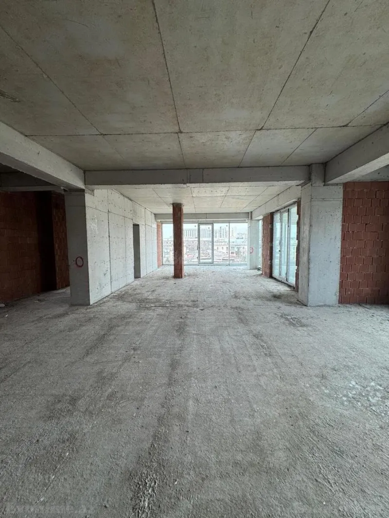 Satılır 4 otaqlı Mənzil Yeni tikili 160 m² Elmlər Akademiyası m. - şəkil 4
