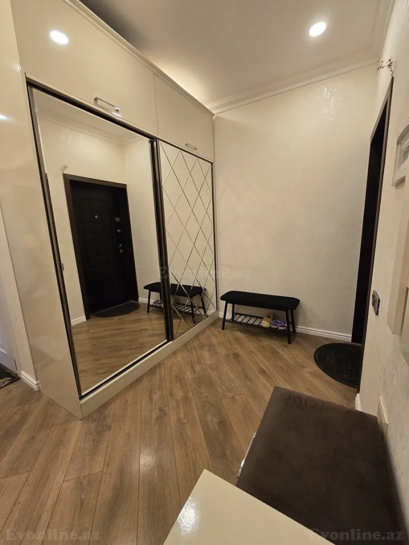Satılır 2 otaqlı Mənzil Yeni tikili 100 m² Yasamal r. - şəkil 3