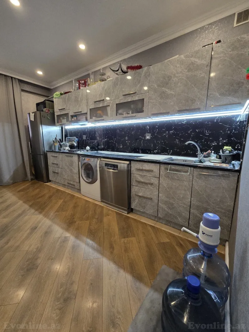Satılır 2 otaqlı Mənzil Yeni tikili 100 m² Yasamal r. - şəkil 11