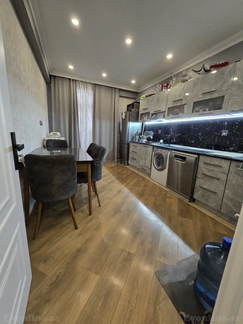Satılır 2 otaqlı Mənzil Yeni tikili 100 m² Yasamal r. - şəkil 12