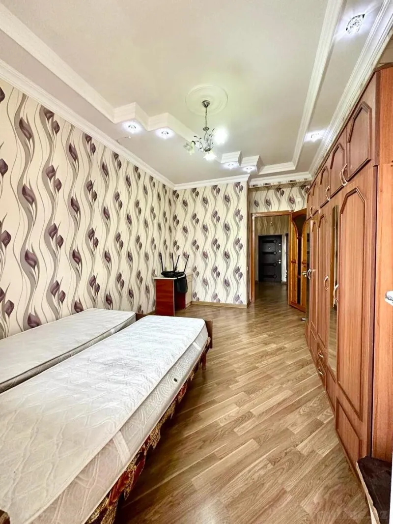 Satılır 3 otaqlı Mənzil Yeni tikili 120 m² Gənclik m. - şəkil 7