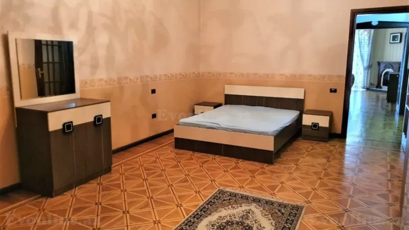 Kirayə verilir 4 otaqlı Mənzil Yeni tikili 200 m² Nizami m. - şəkil 13