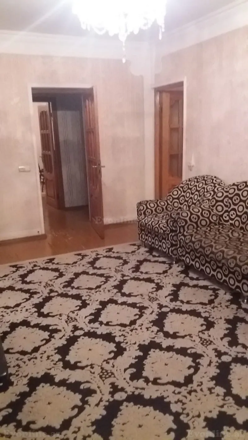 Satılır 5 otaqlı Mənzil Köhnə tikili 120 m² Xalqlar Dostluğu m. - şəkil 7