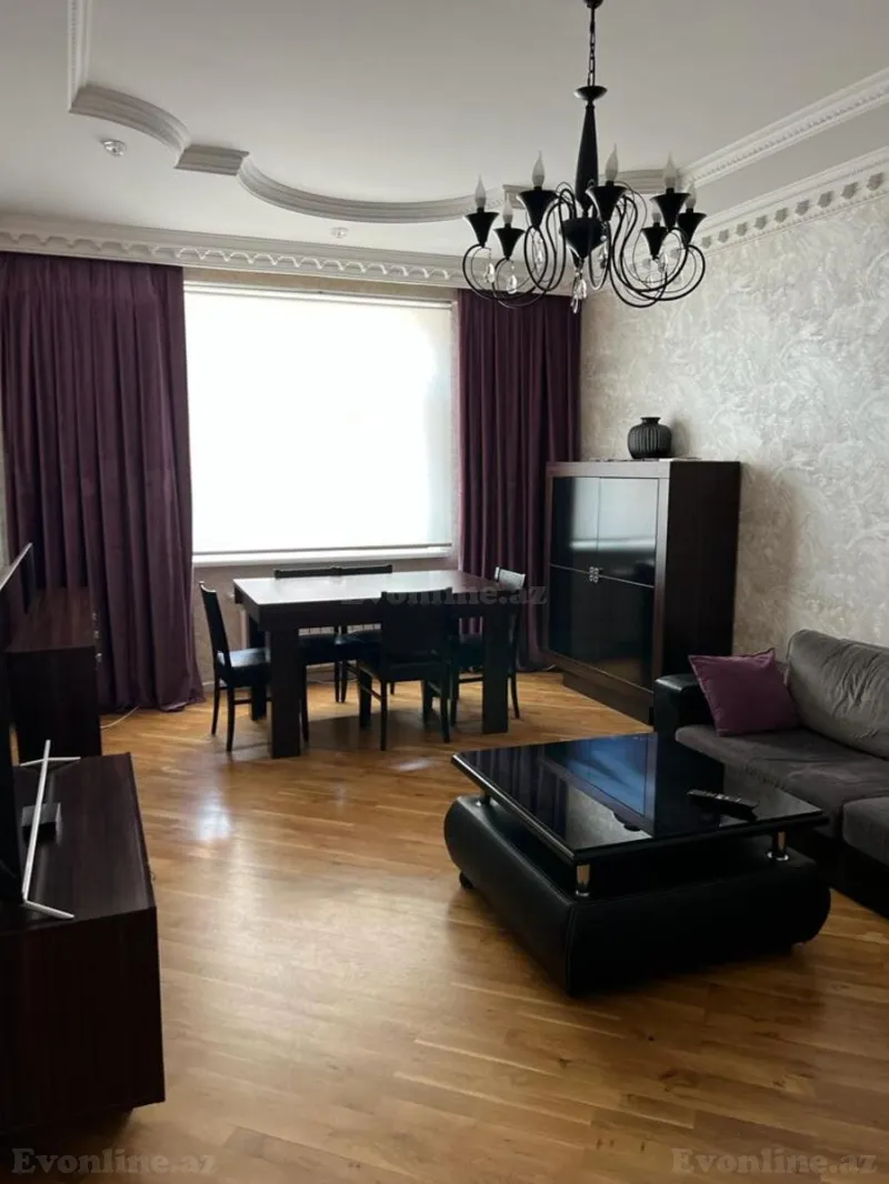 Satılır 2 otaqlı Mənzil Köhnə tikili 52 m² 2-ci mikrorayon